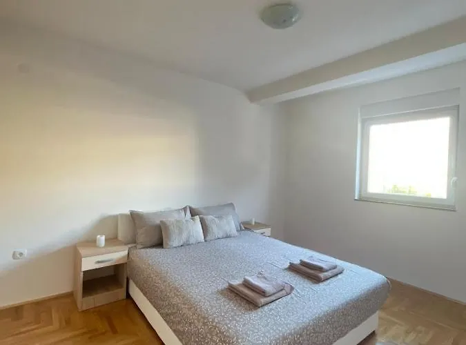 Sidra Apartament
